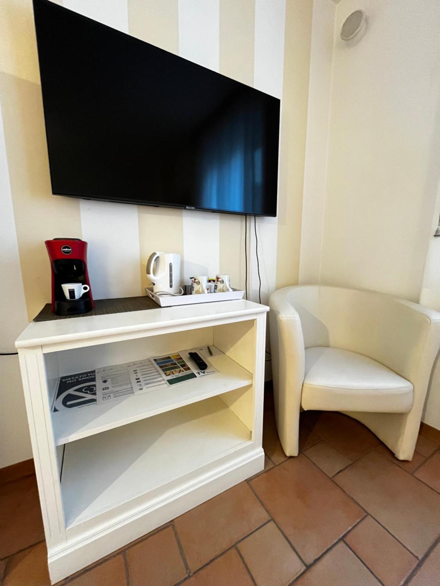 Manci Apartments By Hotel America Тренто Екстер'єр фото