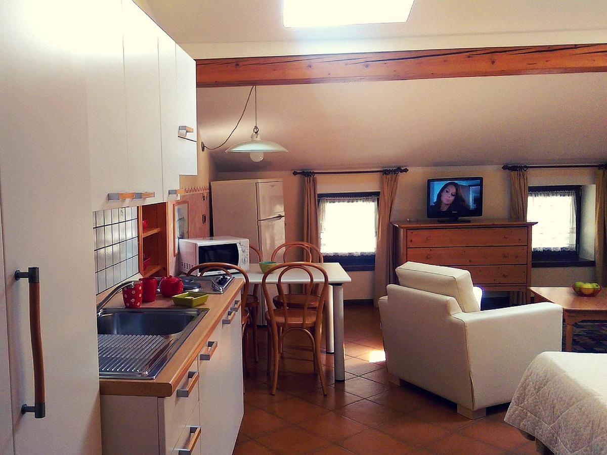 Manci Apartments By Hotel America Тренто Екстер'єр фото