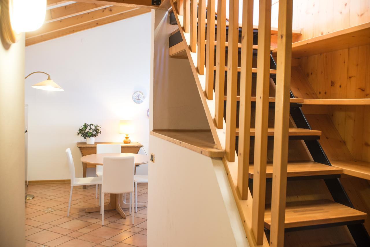 Manci Apartments By Hotel America Тренто Екстер'єр фото